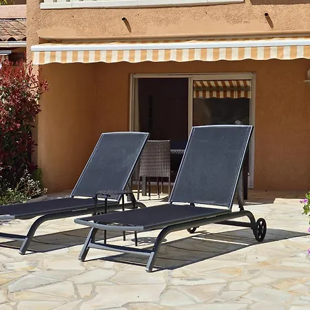 Apartment Les Terrasses De Cavald'or - T2 With Pool