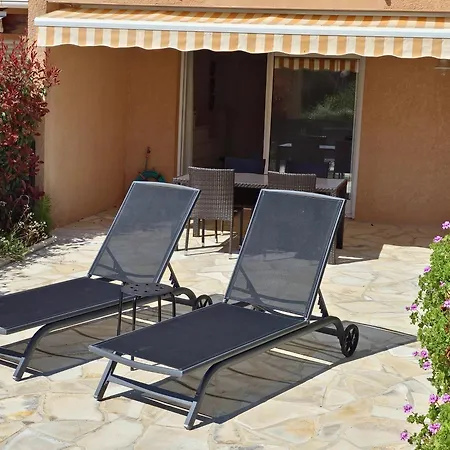Les Terrasses De Cavald'or - T2 With Pool Apartment