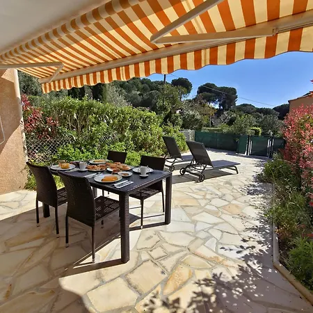 Les Terrasses De Cavald'or - T2 With Pool * Le Lavandou